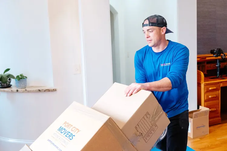 Port City Movers Greenville - music