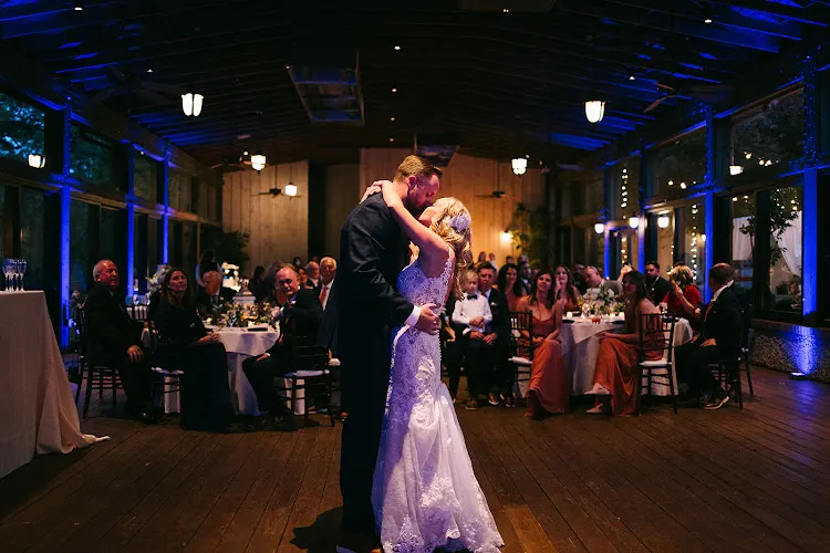 Remix Weddings- Mobile DJ & Photo Booths - music